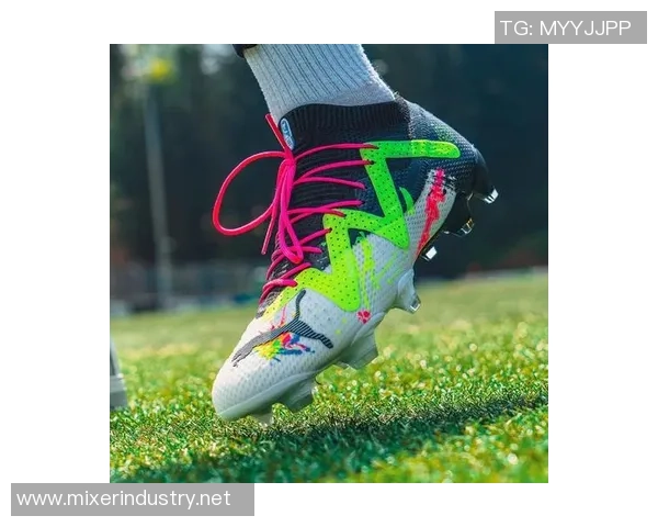 浙江队为球星量身定制专属足球鞋 展现个性与实力的完美结合