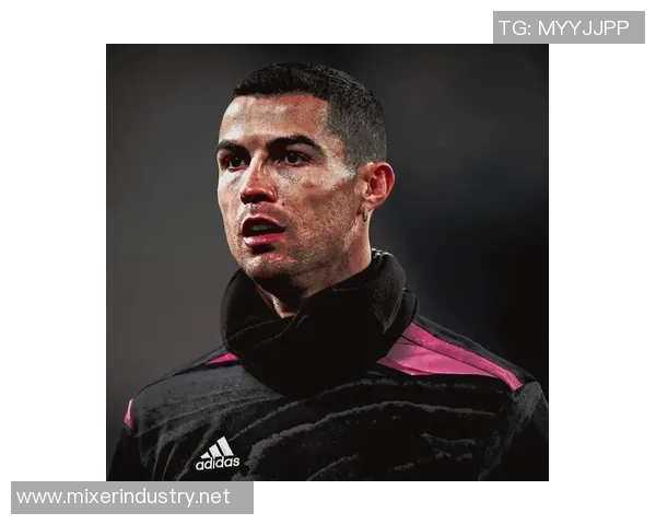 全球顶级足球球星蜡像展带你沉浸式感受绿茵传奇魅力